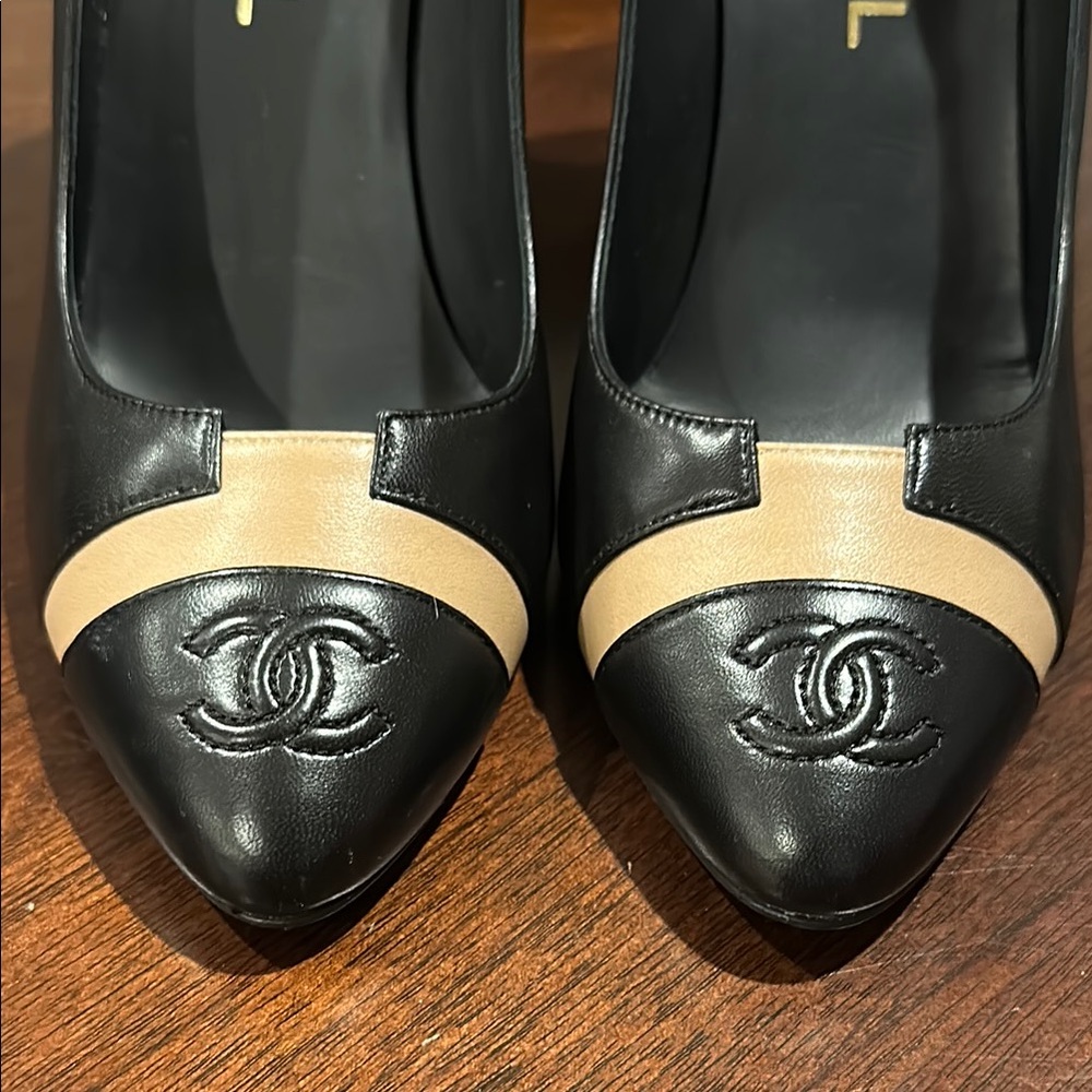 Authentic Chanel Black and Cream Women's High Heels - Picture 6 of 15